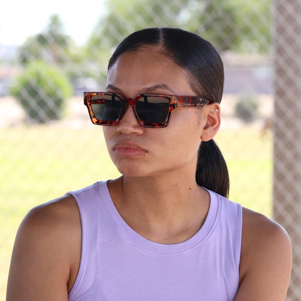 Retro Square Frame Sunglasses for Women Men Fashion Chunky Rectangle Sun Glasses